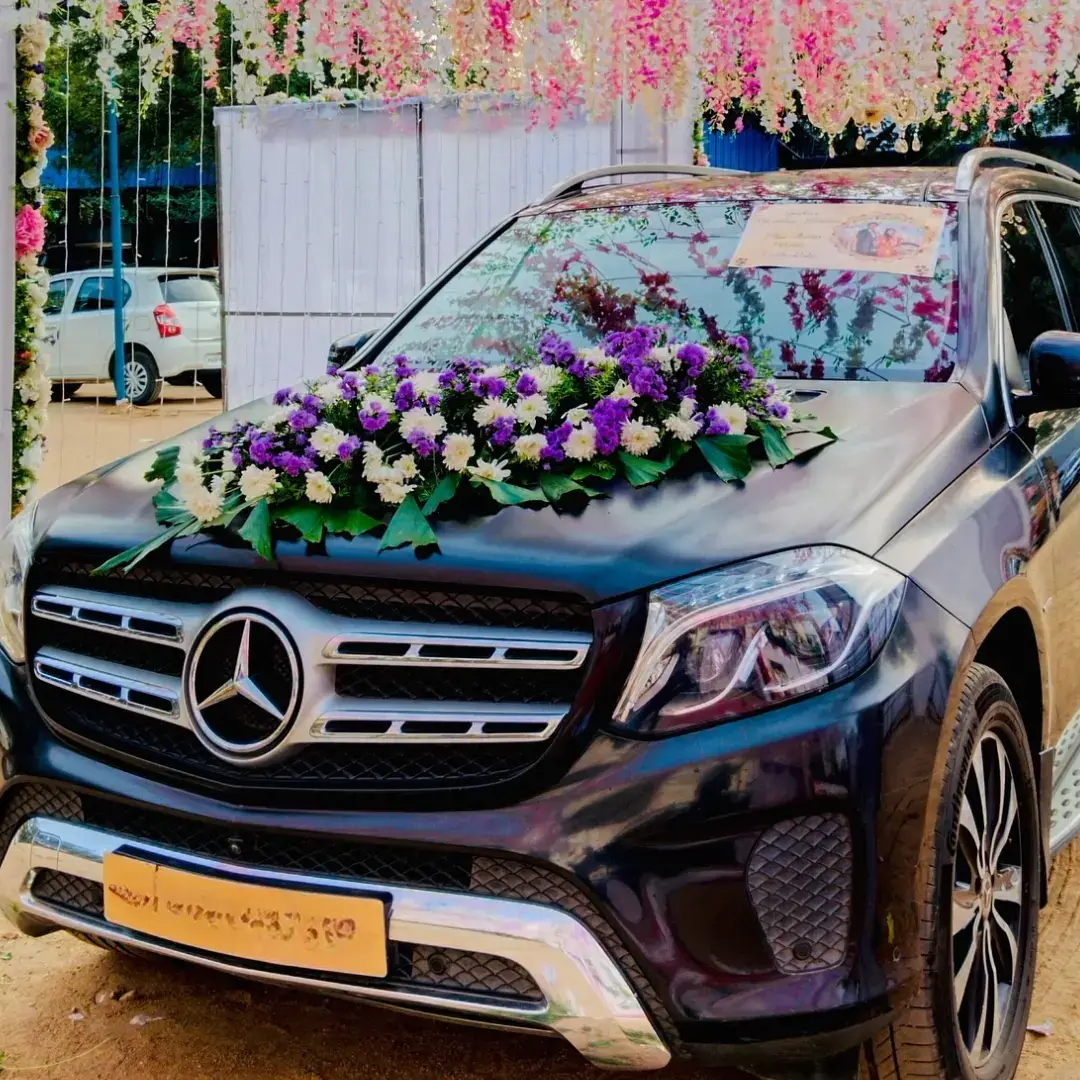 Elegant Mercedes Wedding Car Decoration
